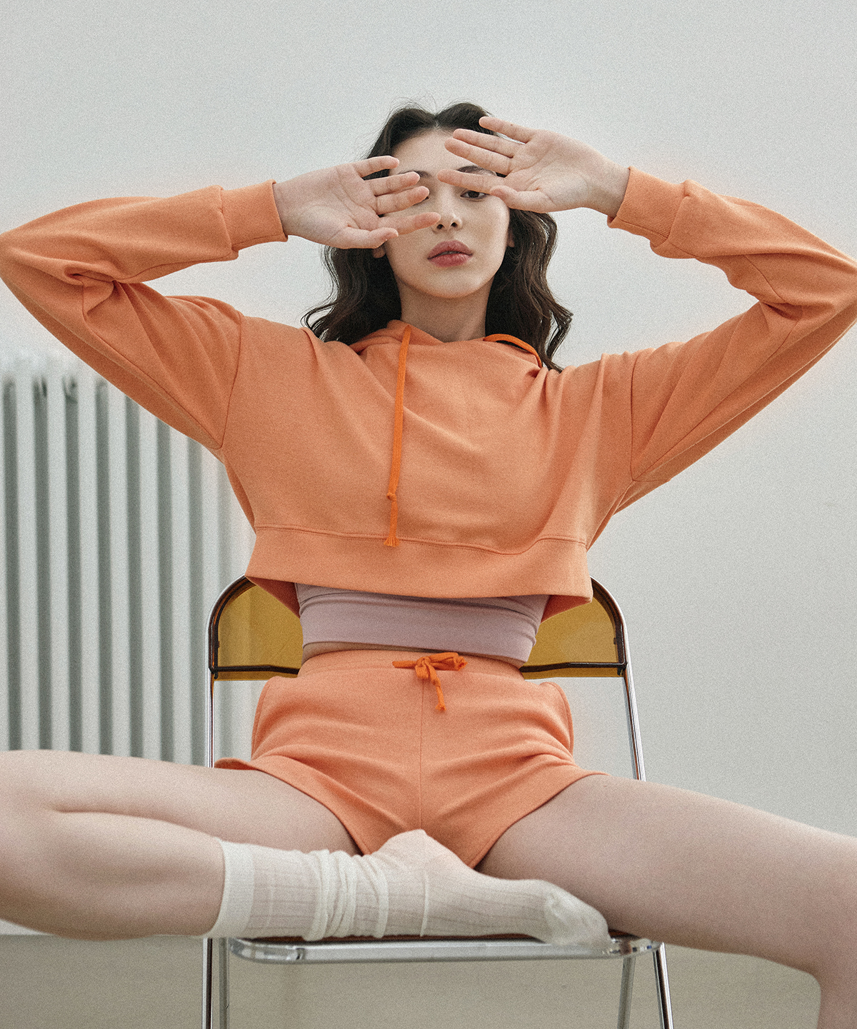 クロップドパーカー(オレンジ) | レディースファッション通販 - DHOLIC