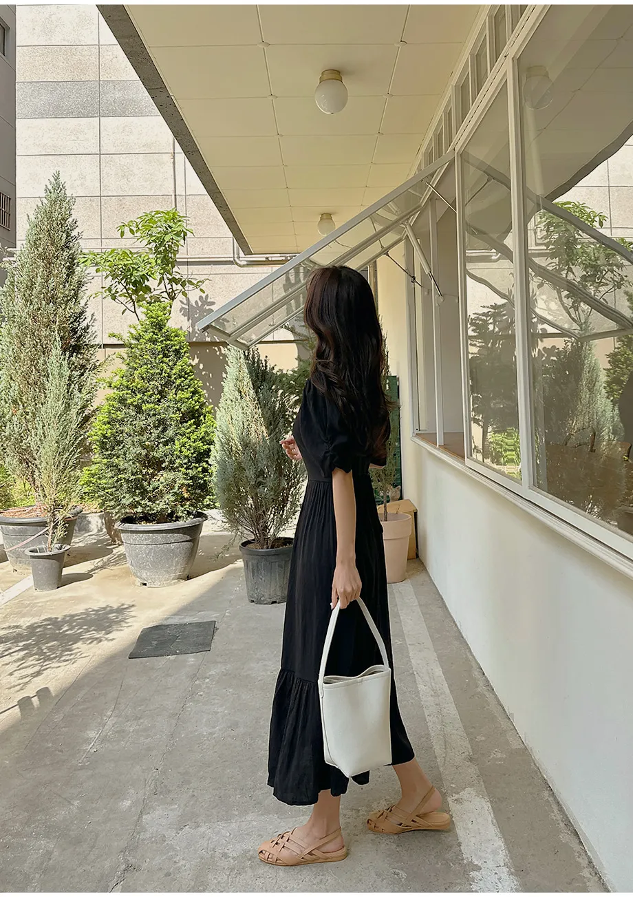 리리앤코 에이폴 셔링 퍼프 스퀘어넥 캉캉 롱 원피스
