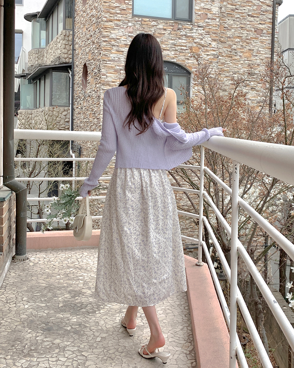 YUNA　黒花柄キャミワンピース 花柄キャミワンピース(S(140cm) 黒): ジュニア - ナルミヤ