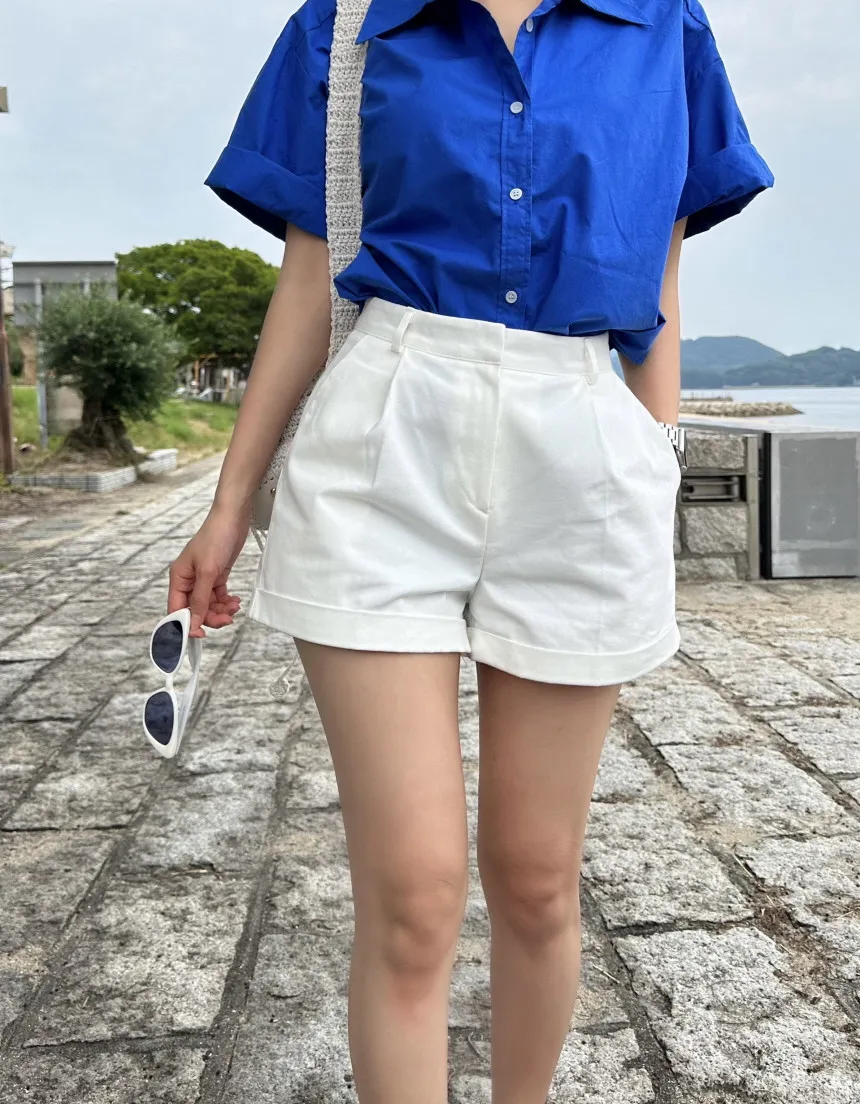ロールアップタックAラインショートパンツ | レディース