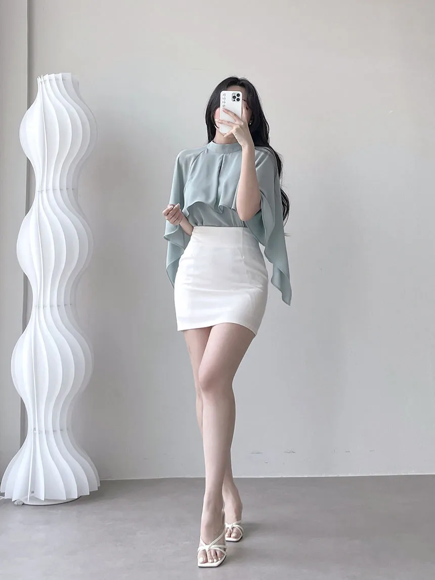 민소매 모델 착용 이미지-S1L22