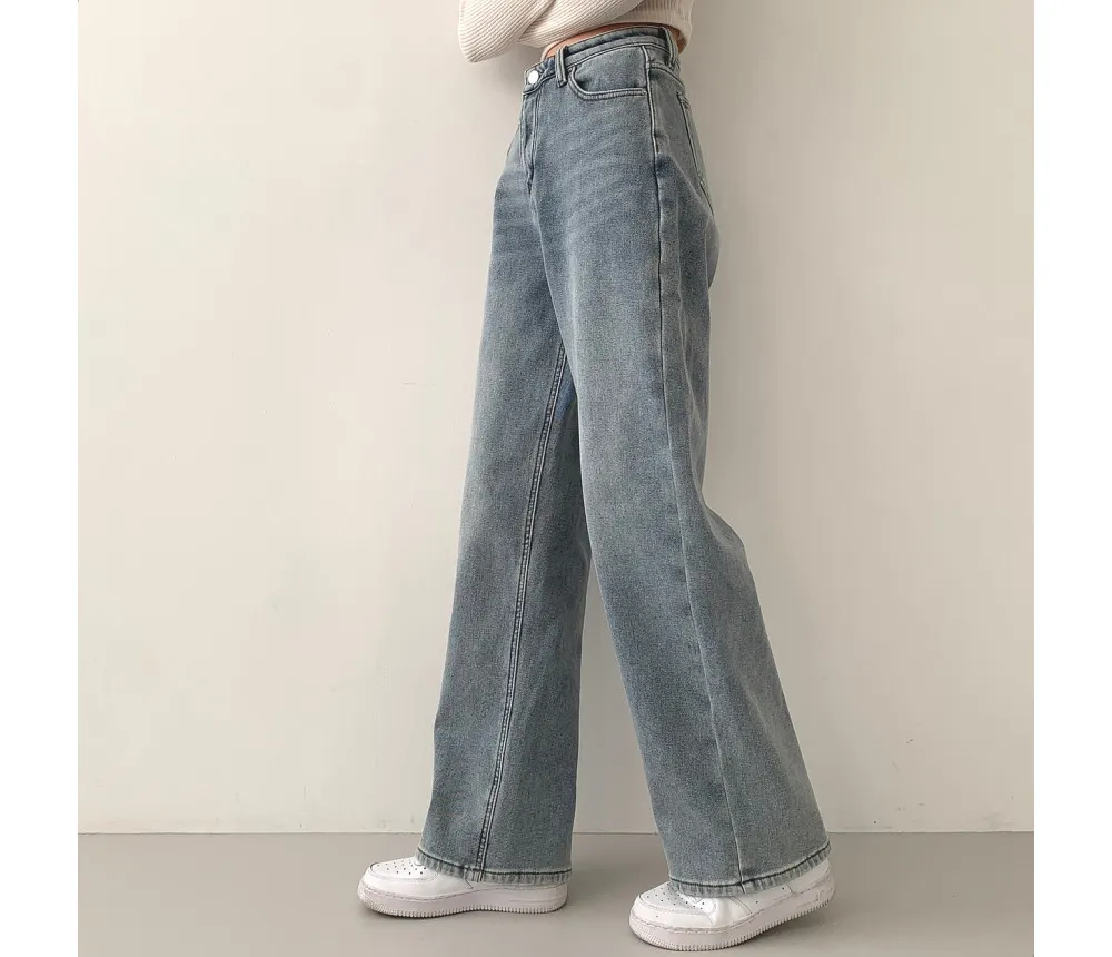 가방 모델 착용 이미지-S1L17