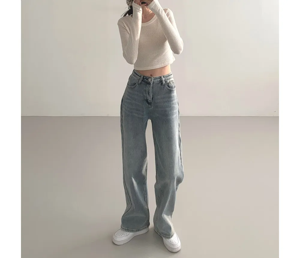 가방 모델 착용 이미지-S1L11