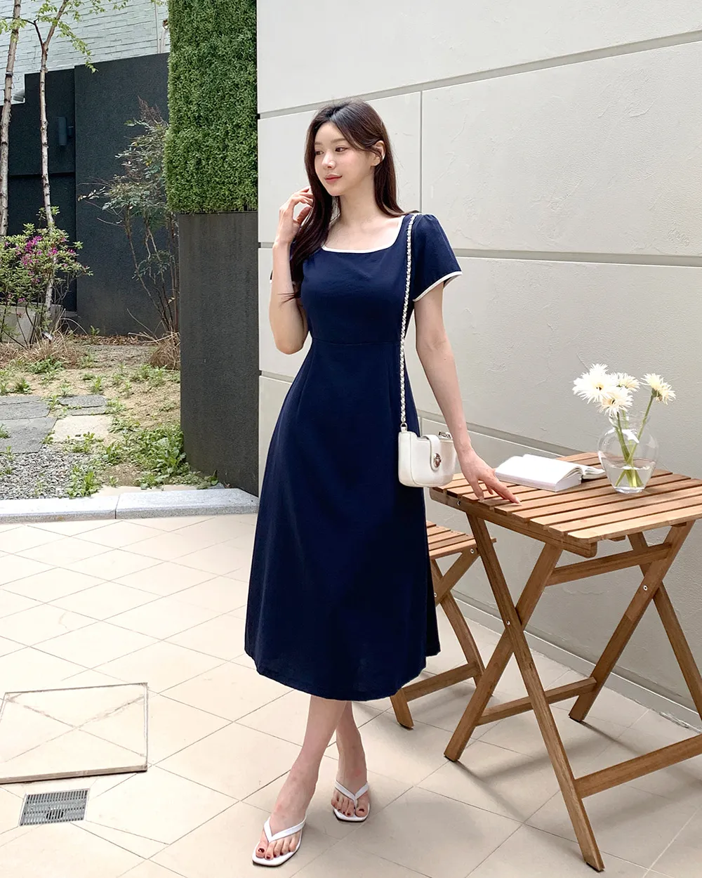 希望可能値下げ済！【新品未使用】スクエアネックフレアスリーブ  