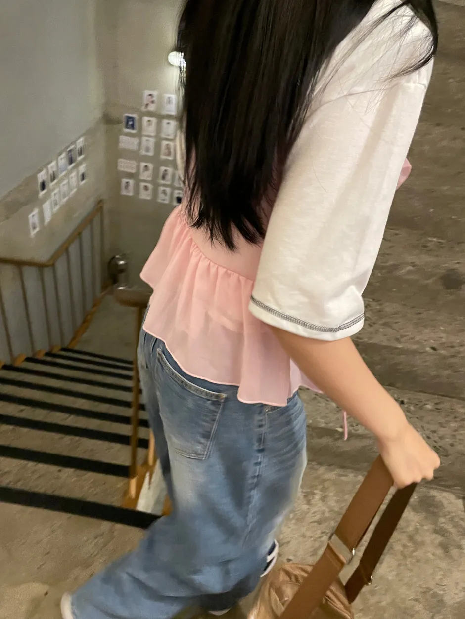 민소매 모델 착용 이미지-S1L11