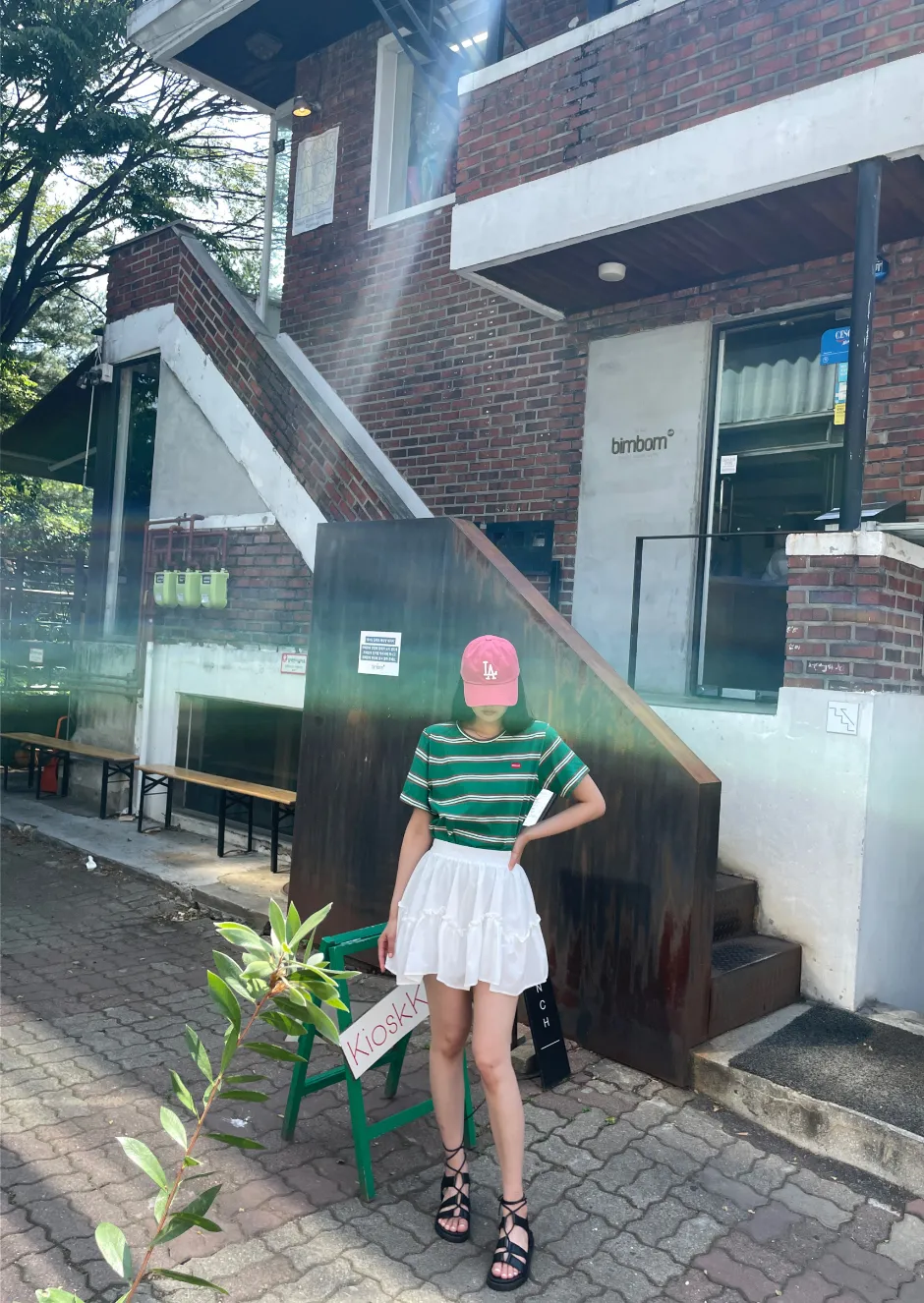 반팔 티셔츠 모델 착용 이미지-S1L25