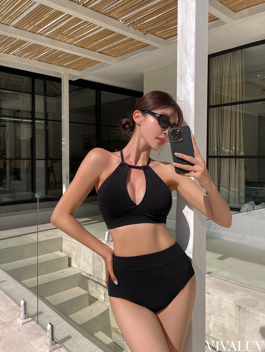 バストカットホルターネックビキニ上下SET | レディースファッション