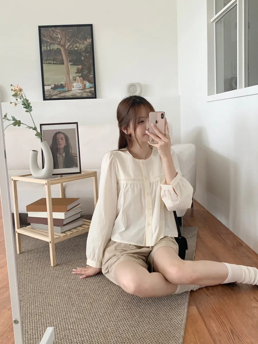 블라우스 모델 착용 이미지-S1L23