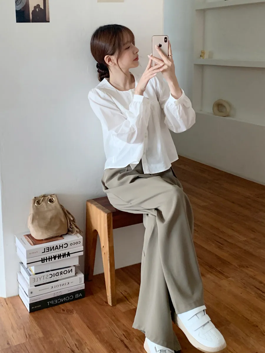 블라우스 모델 착용 이미지-S1L47