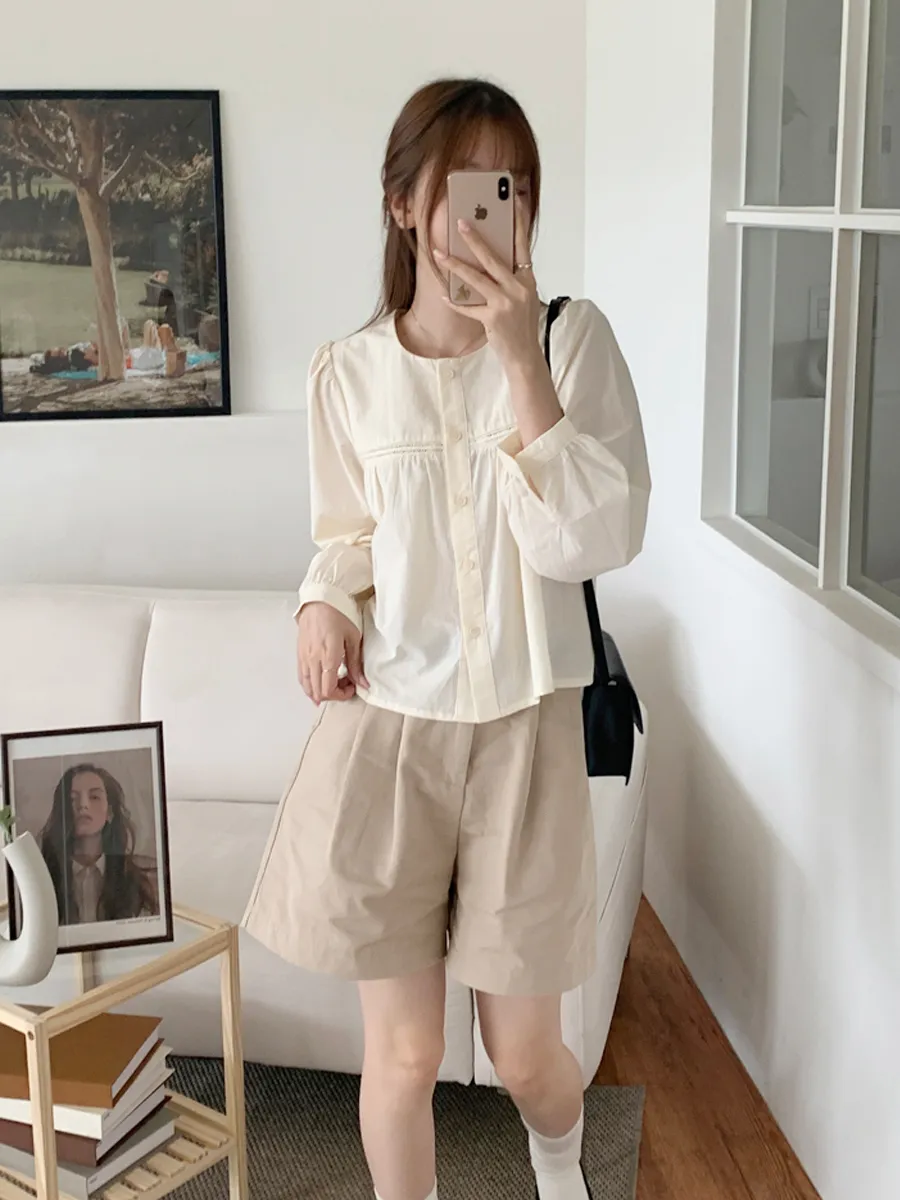 블라우스 모델 착용 이미지-S1L22