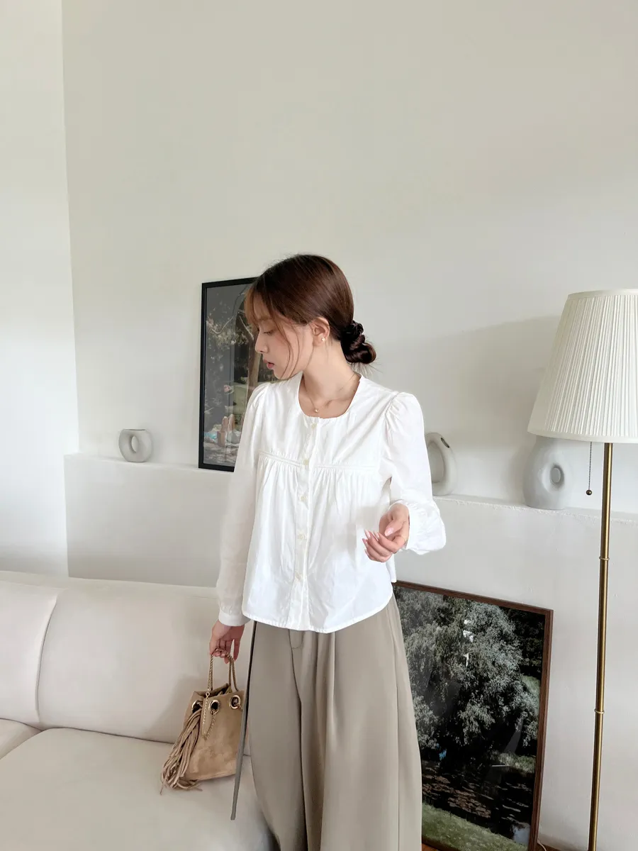 블라우스 모델 착용 이미지-S1L37