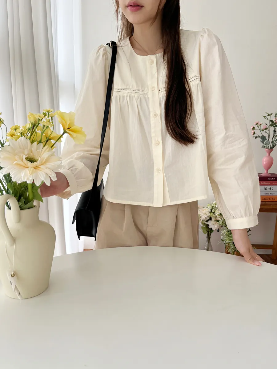 블라우스 모델 착용 이미지-S1L21