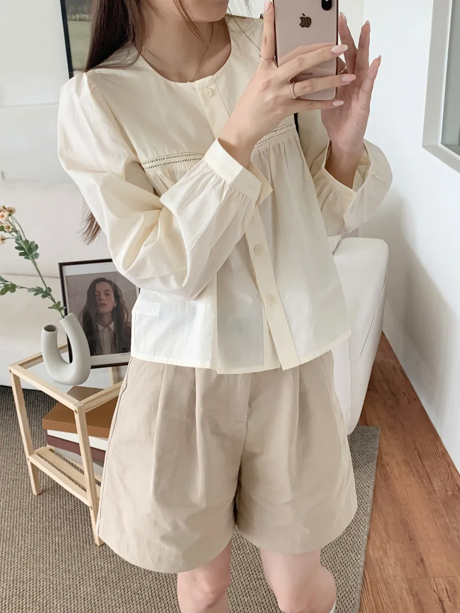 블라우스 모델 착용 이미지-S1L24