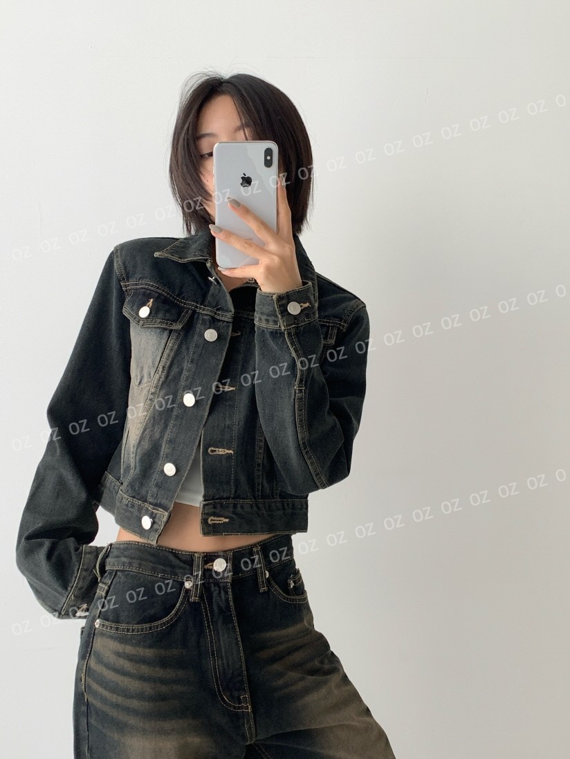 GUESS ベティ・ブープ クロップドデニムジャケット ビンテージクロップドデニムジャケット | レディース