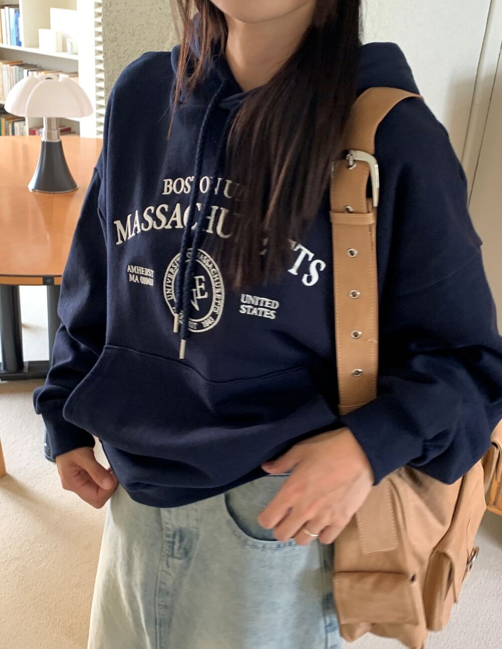 Aeae クロップドパーカー ロゴ刺繍 ロゴパーカー ネイビー 正規品 裏