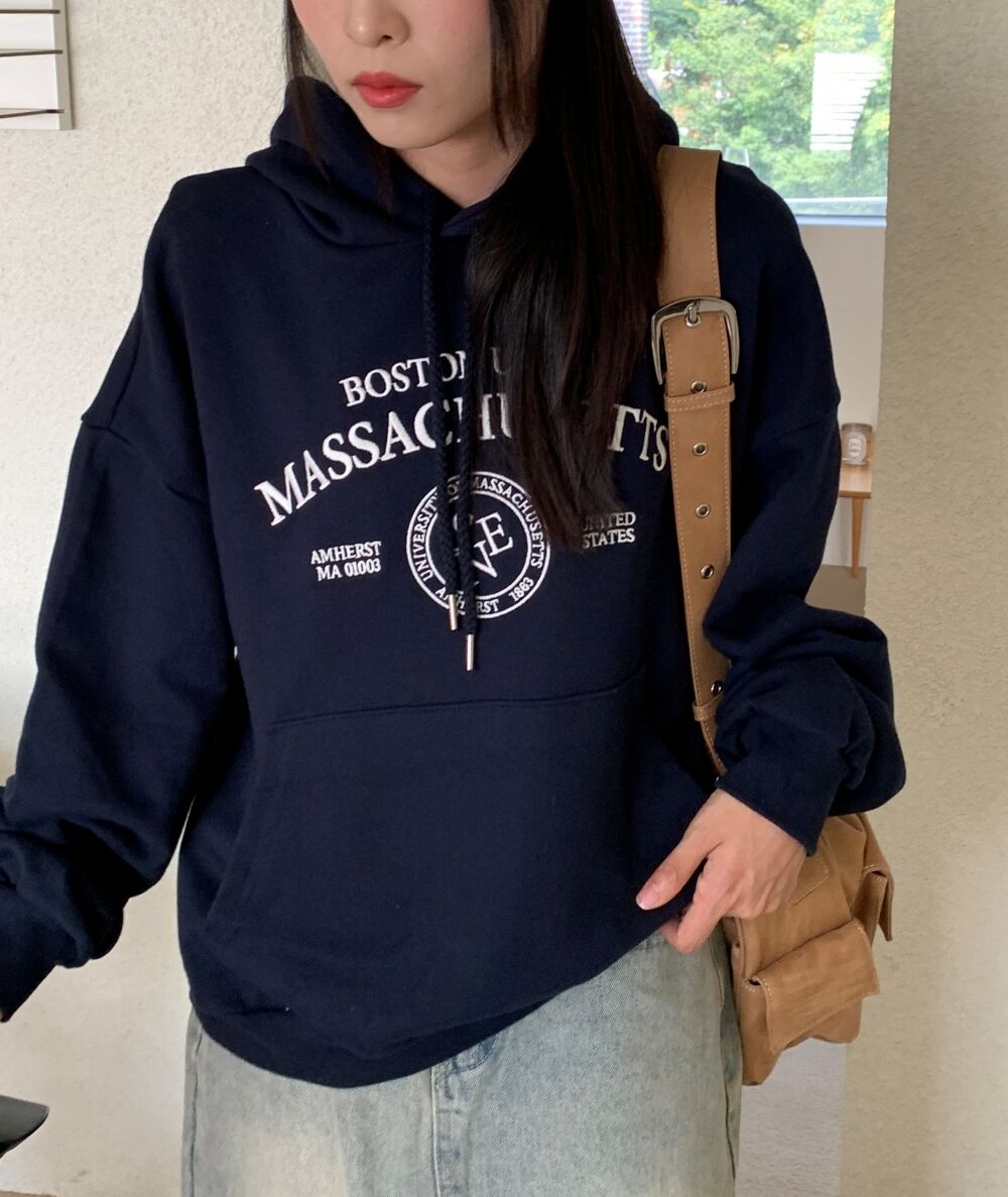 【バーバリーロンドン】リバーシブルパーカー　ノバチェック　42 M 刺繍ロゴ BURBERRY - バーバリー ホースロゴ刺繍 ノバチェックパーカー M