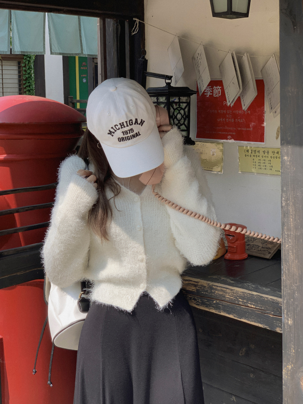 Vネックブークレニットカーディガン | レディースファッション通販