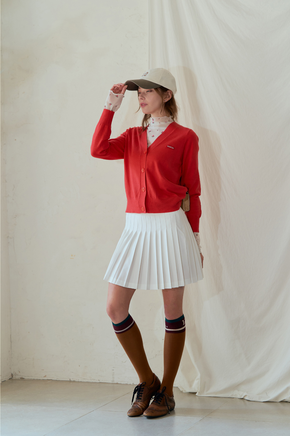 Vネックミニパッチニットカーディガン(レッド) | レディース