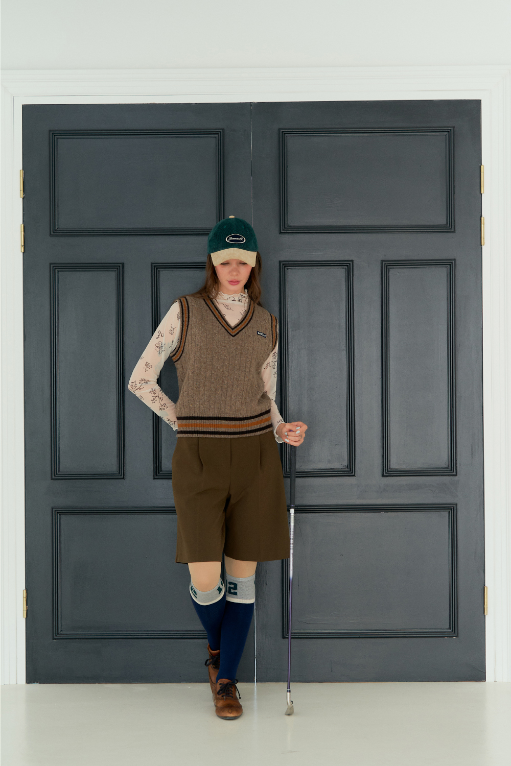 ケーブルチルデンニットベスト(ブラウン) | レディースファッション