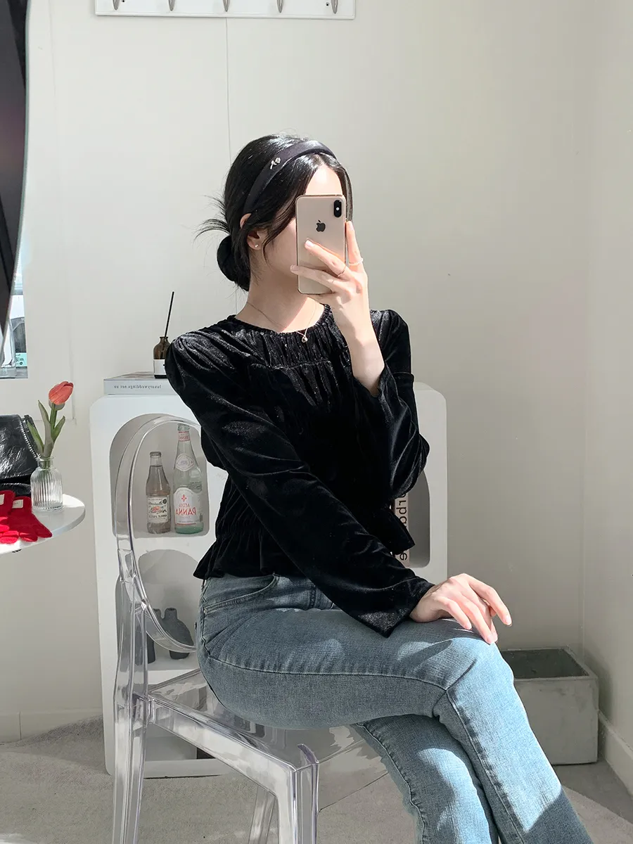 긴팔 티셔츠 모델 착용 이미지-S1L41