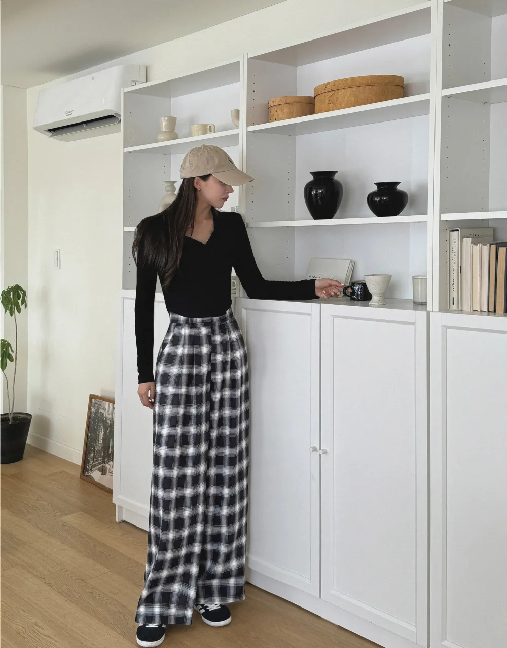 긴 드레스 모델 착용 이미지-S5L7