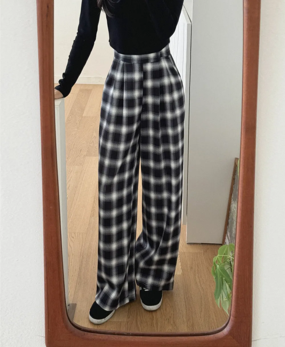 긴 드레스 모델 착용 이미지-S5L13