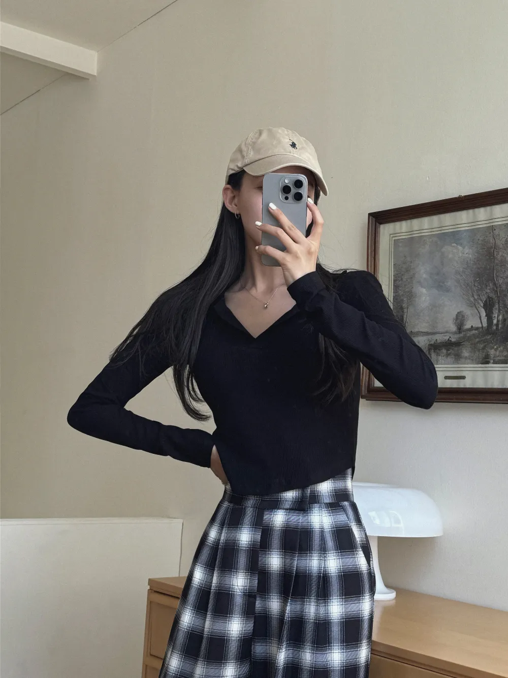 긴 드레스 모델 착용 이미지-S5L6