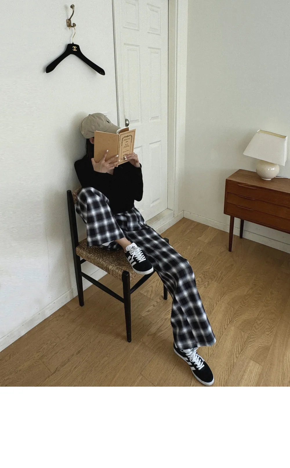 긴 드레스 모델 착용 이미지-S5L11