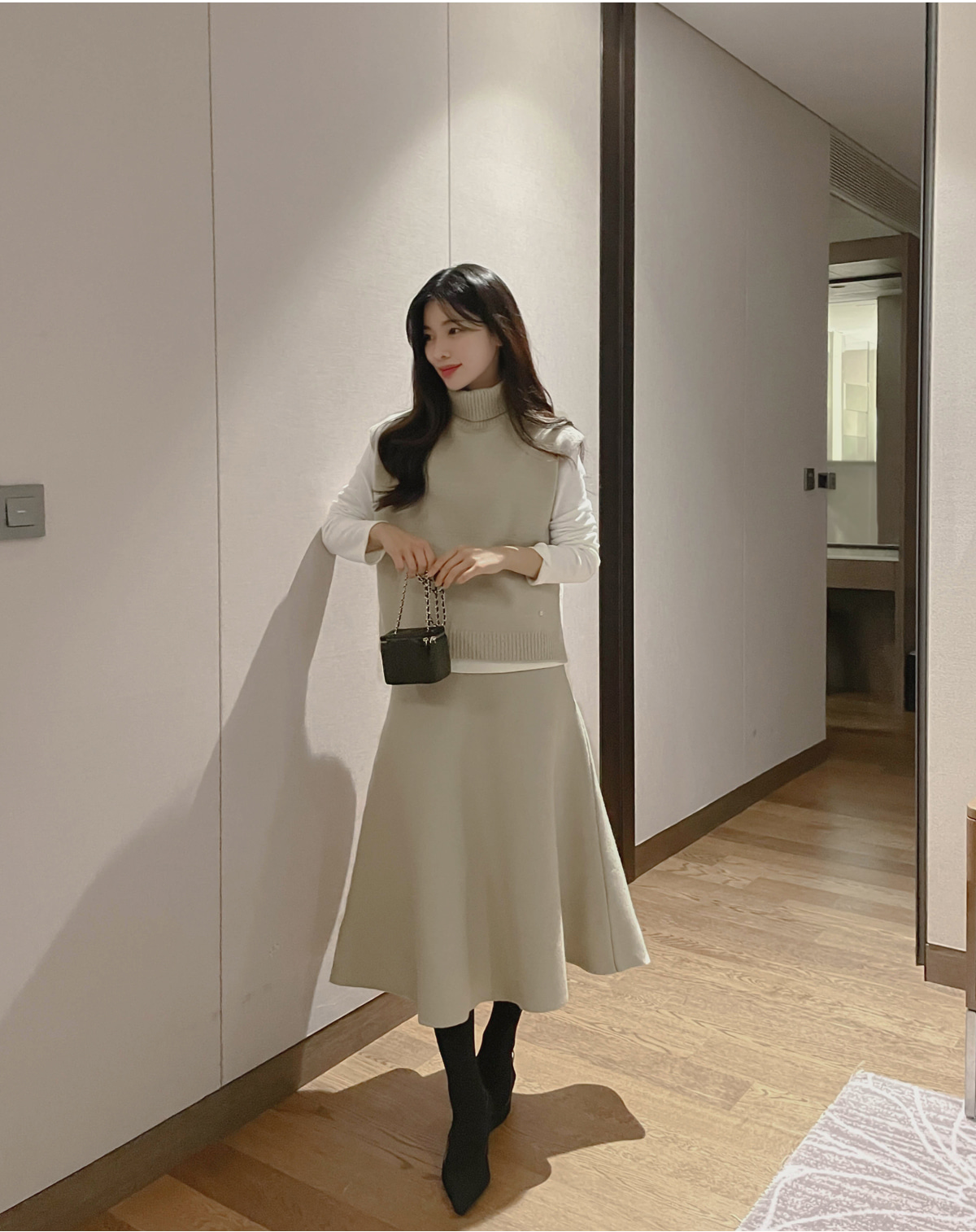 ニットベスト×スカート　おかよ 1882511_info_21B6085B-5374-