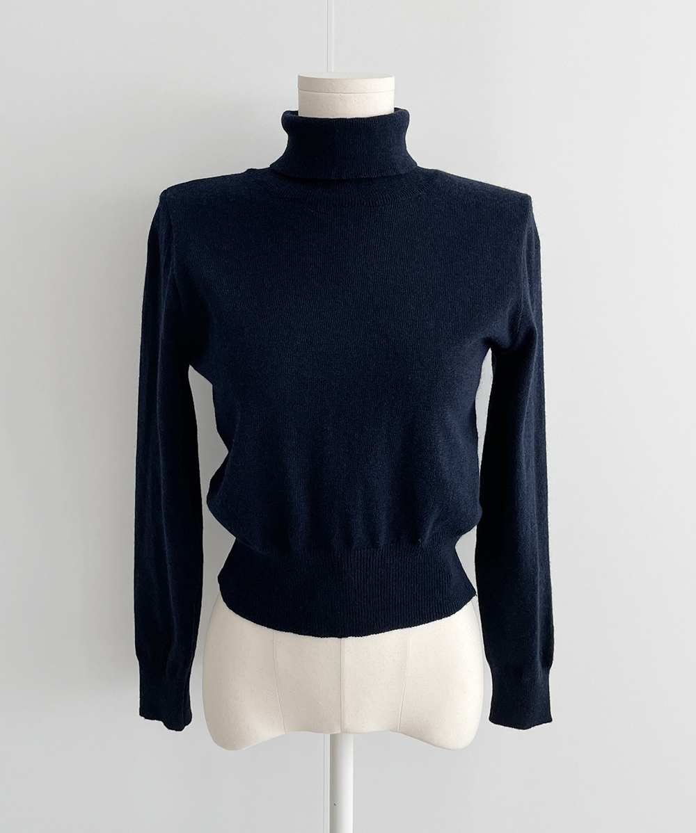 美品 伊太利屋 ファラオ柄　カシミヤ混タートルネックニット 13 ネイビー カシミヤ混タートルネック無地ニット | レディースファッション通販