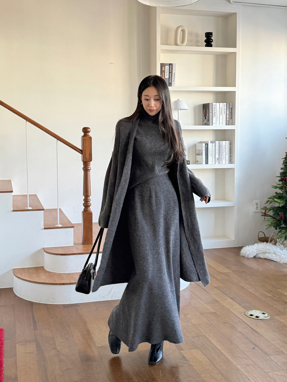 1890187_info_F228610E-E963-