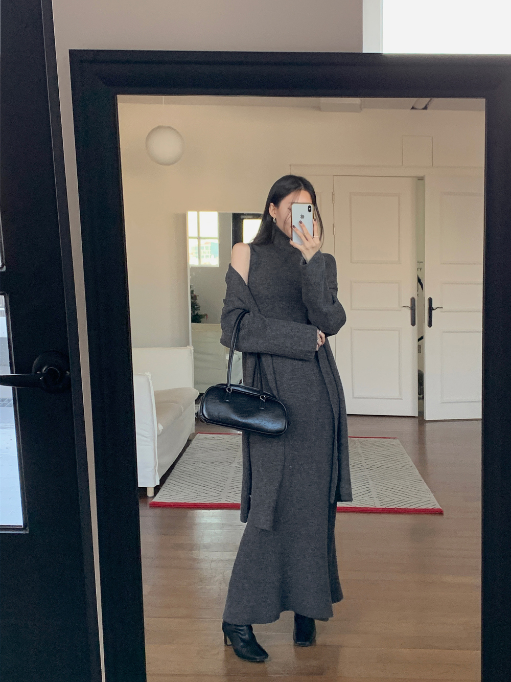 タートルネックニットノースリ&オープンカーディガン&ニットスカート