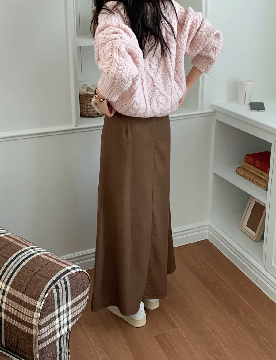 롱 스커트 모델 착용 이미지-S1L8