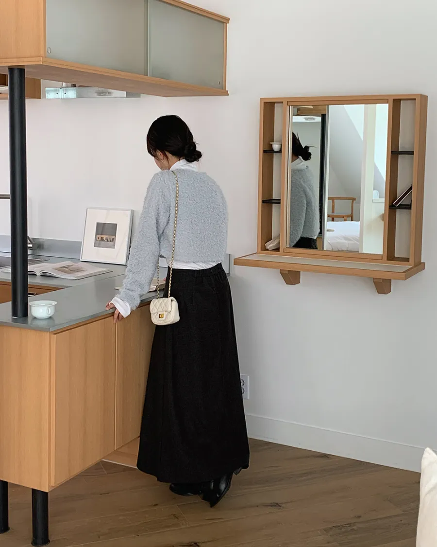 롱 스커트 모델 착용 이미지-S1L33