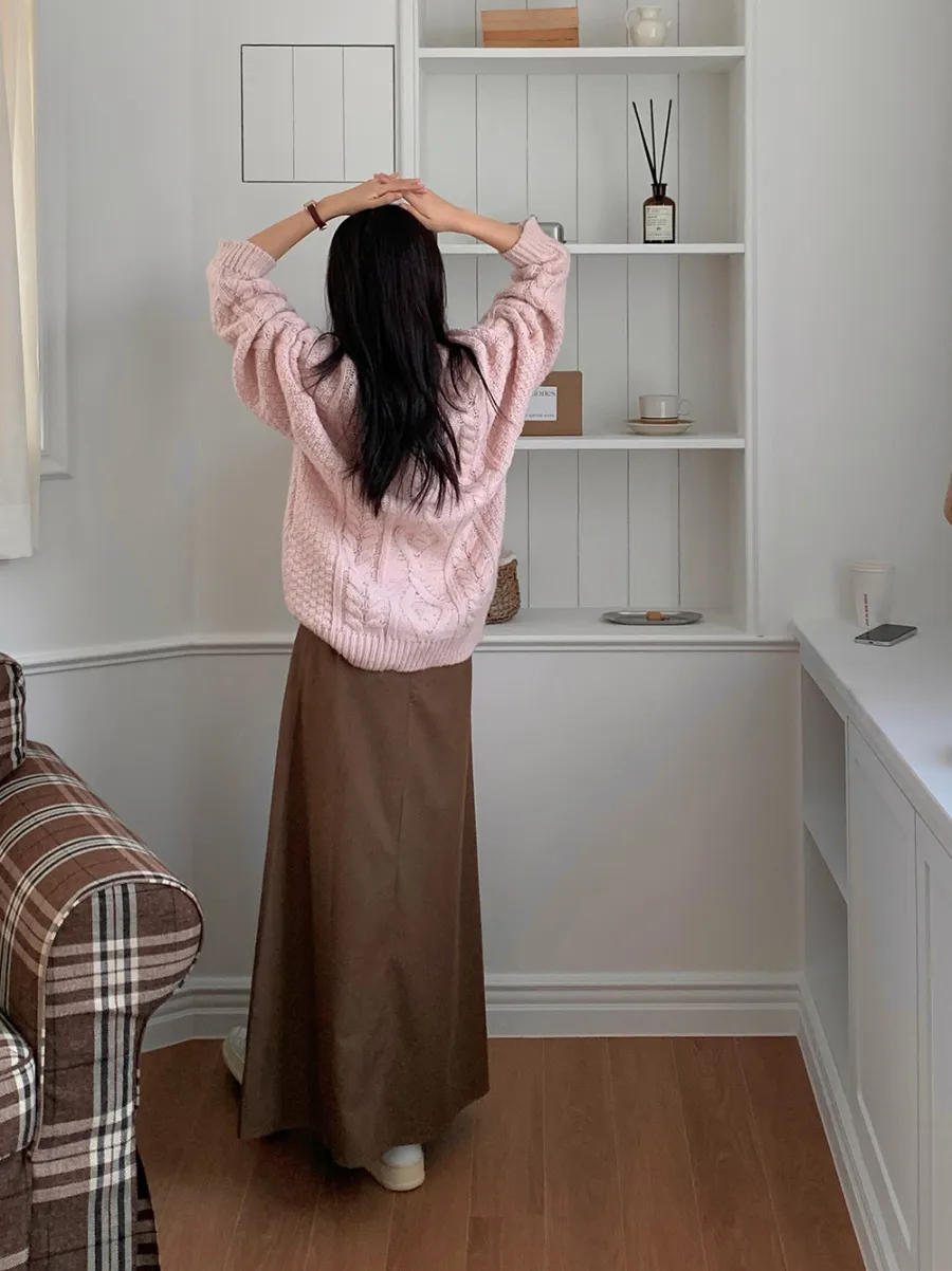 롱 스커트 모델 착용 이미지-S1L10