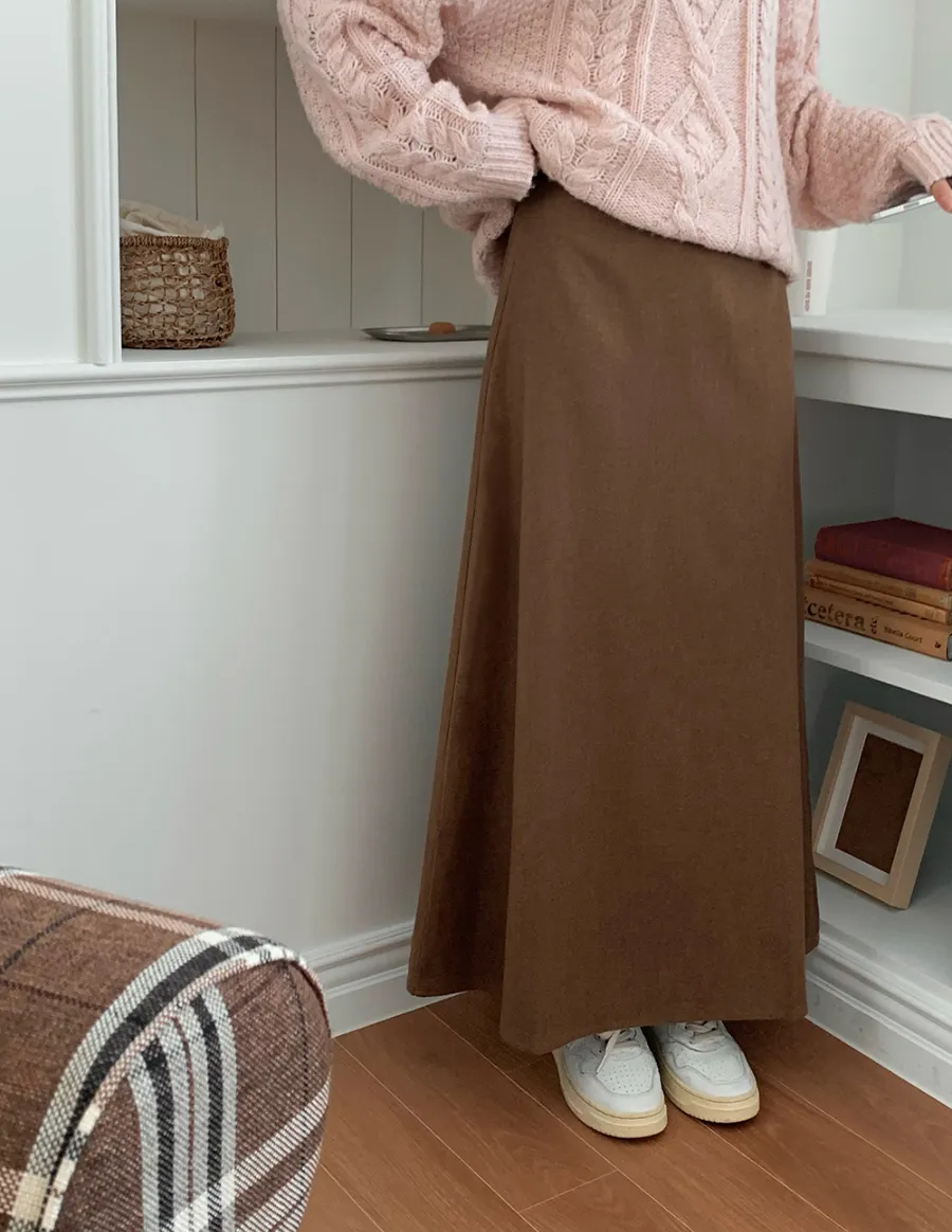 롱 스커트 모델 착용 이미지-S1L14