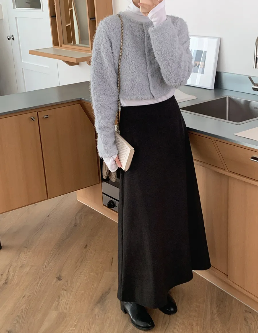 롱 스커트 모델 착용 이미지-S1L21