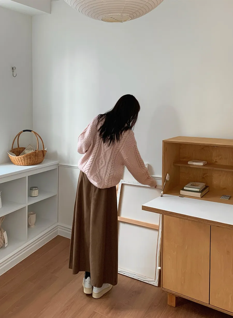 롱 스커트 모델 착용 이미지-S1L19