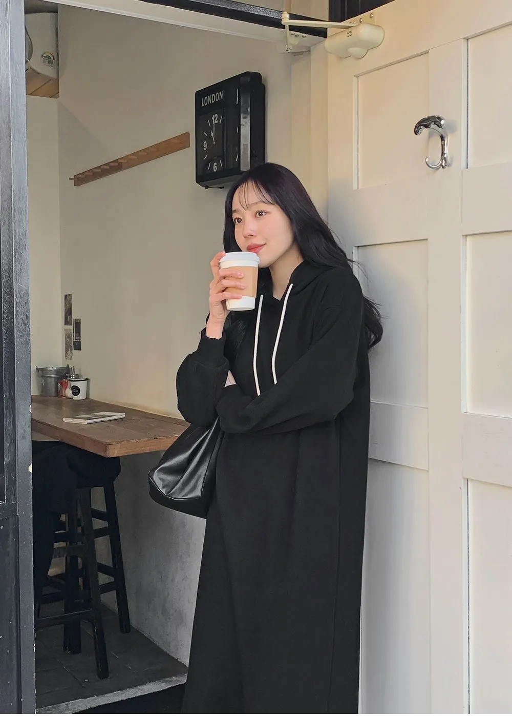 소피에 루즈핏 니트골지 후드롱원피스