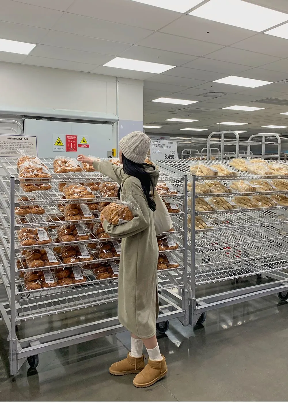 소피에 루즈핏 니트골지 후드롱원피스