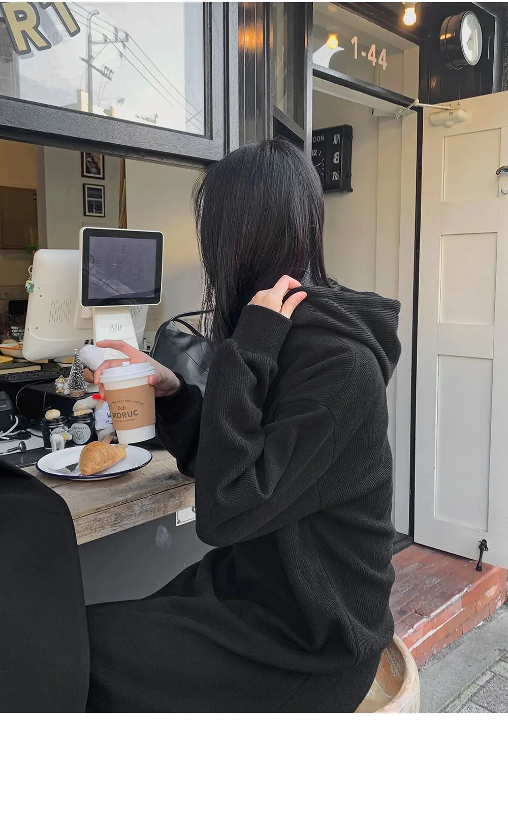 소피에 루즈핏 니트골지 후드롱원피스