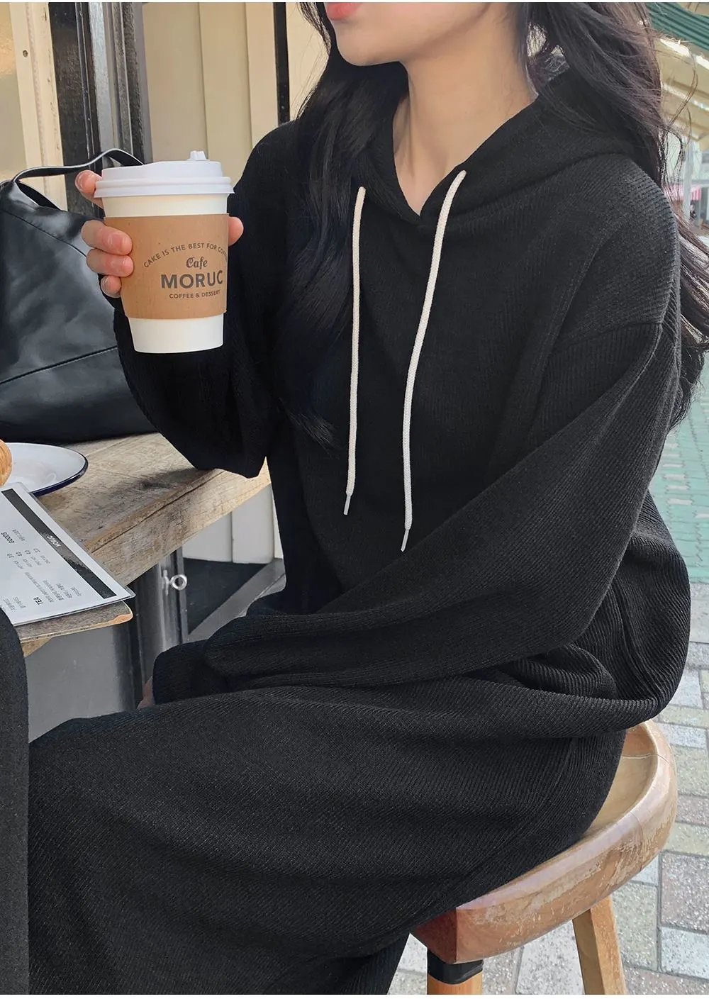 소피에 루즈핏 니트골지 후드롱원피스