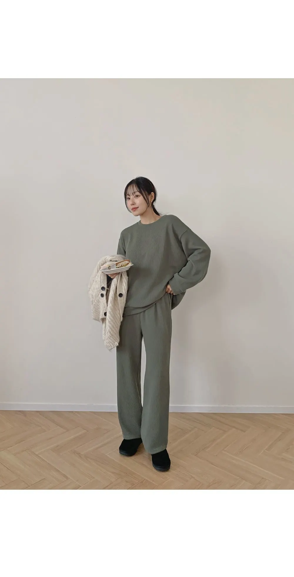 피플즈_세트2 골지니트+밴딩와이드팬츠set