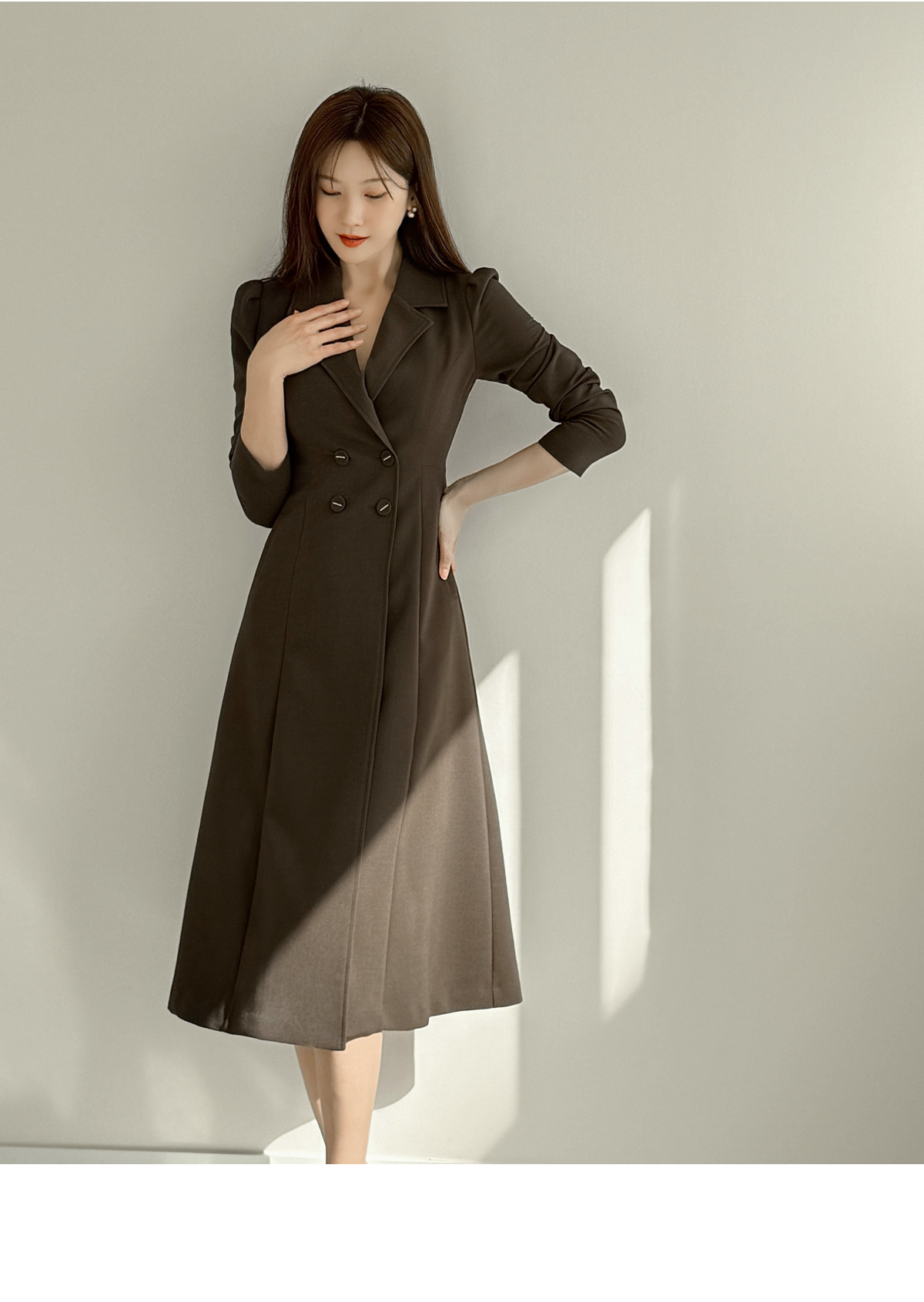 ダブルボタンジャケット風フレアワンピース | レディースファッション