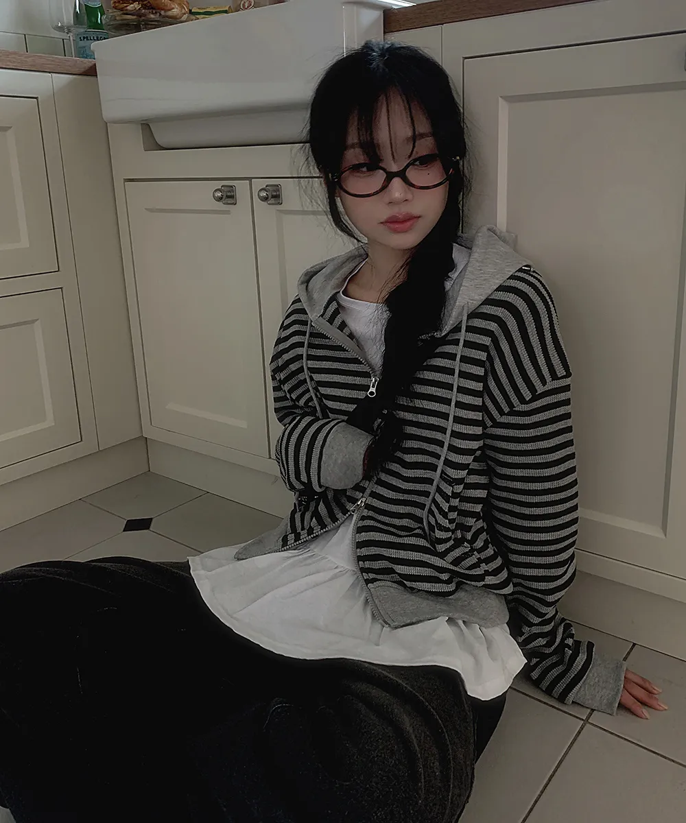 바지 모델 착용 이미지-S1L127