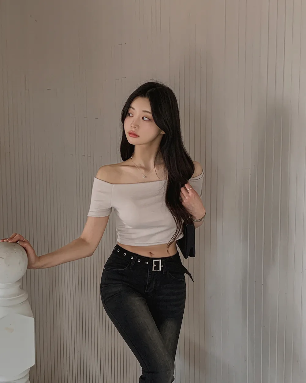반팔 티셔츠 모델 착용 이미지-S1L25