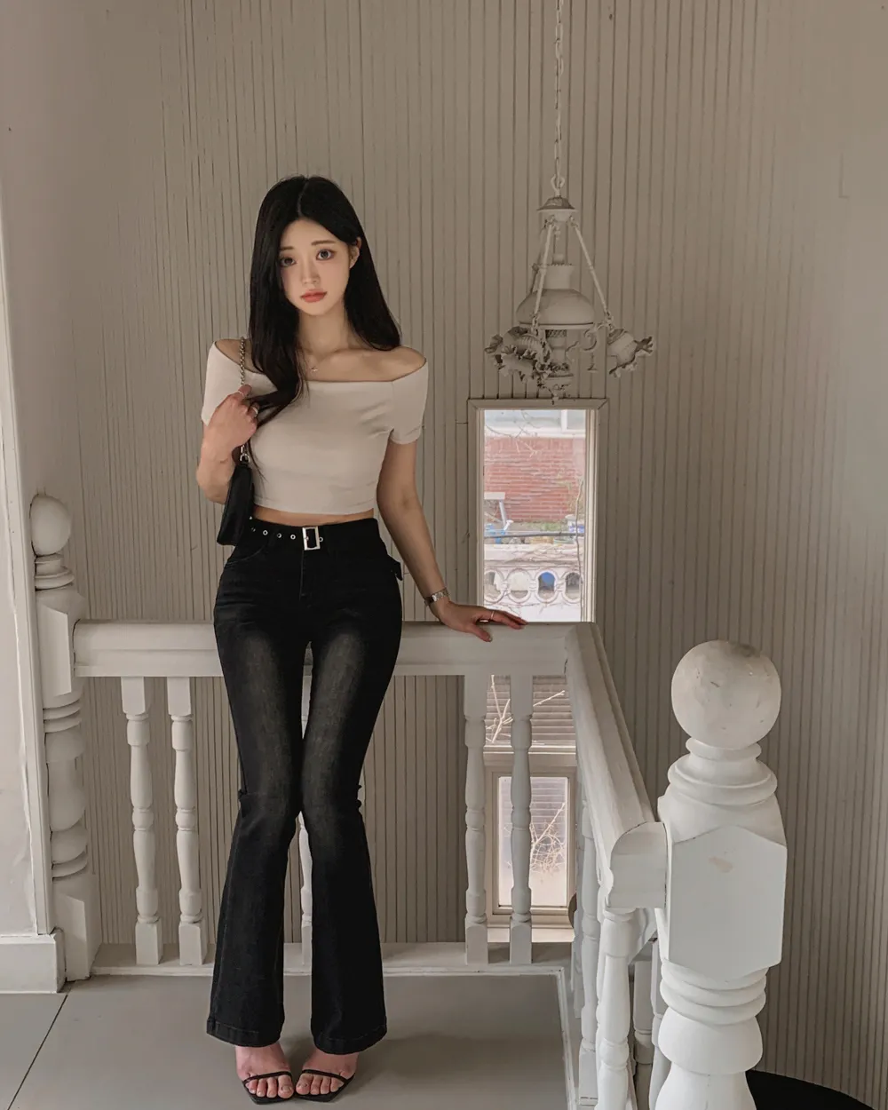 반팔 티셔츠 모델 착용 이미지-S1L22