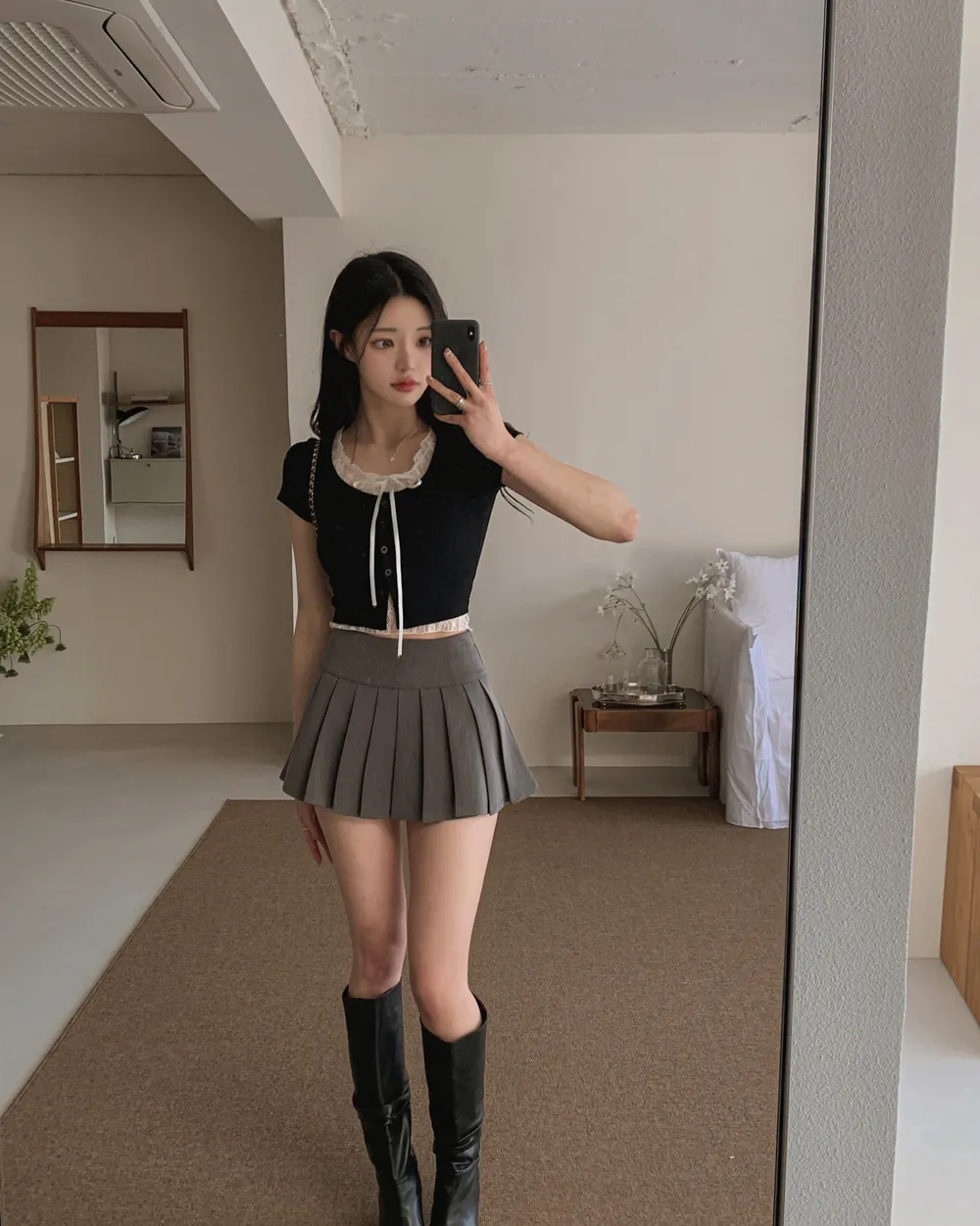 반팔 티셔츠 모델 착용 이미지-S2L20