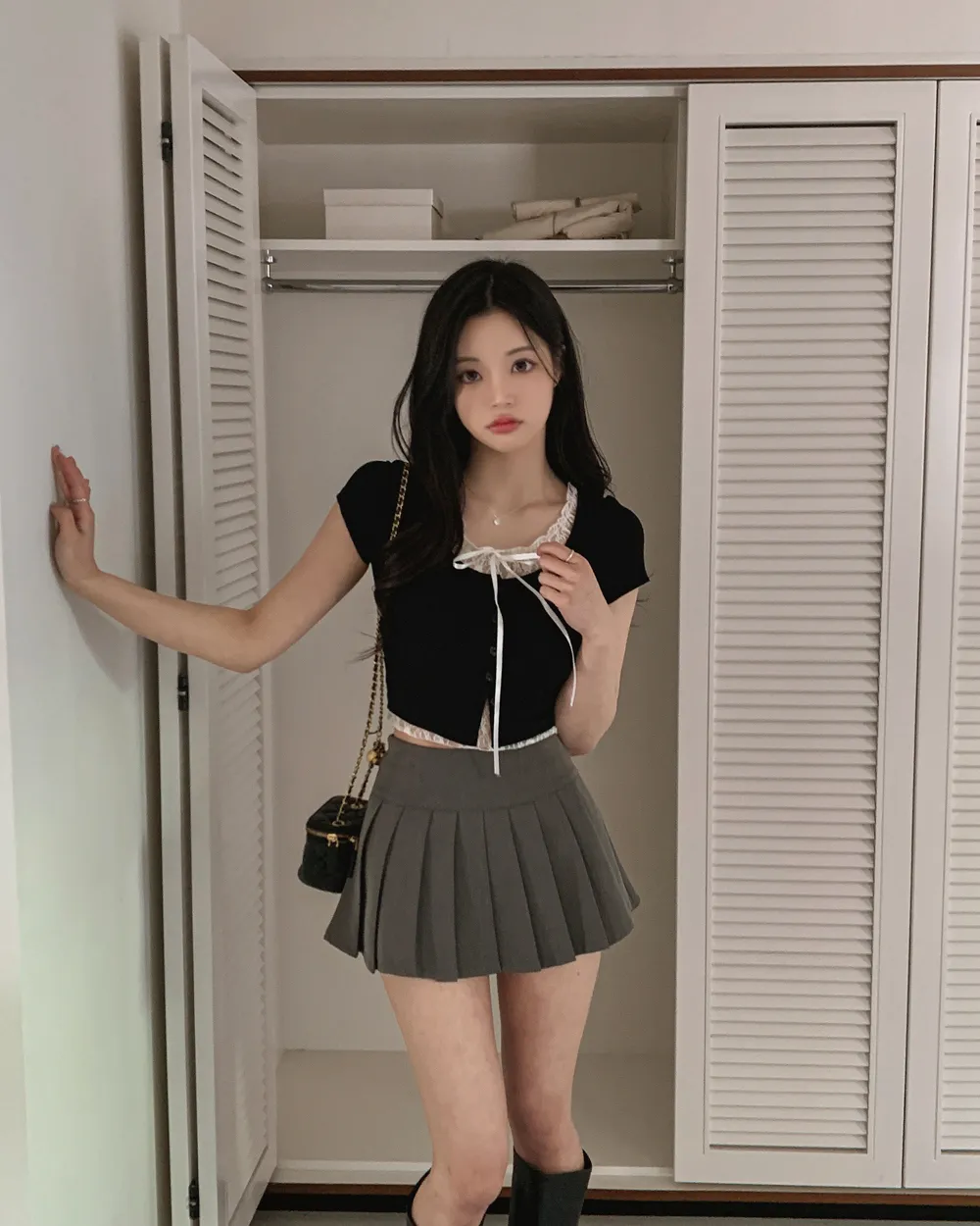 반팔 티셔츠 모델 착용 이미지-S2L34