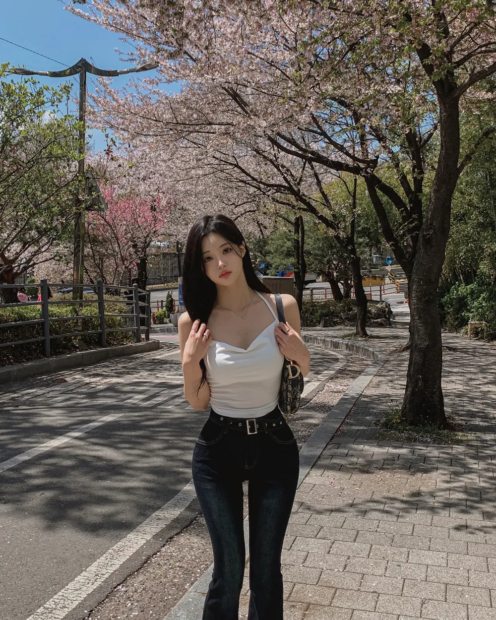 바지 모델 착용 이미지-S1L38